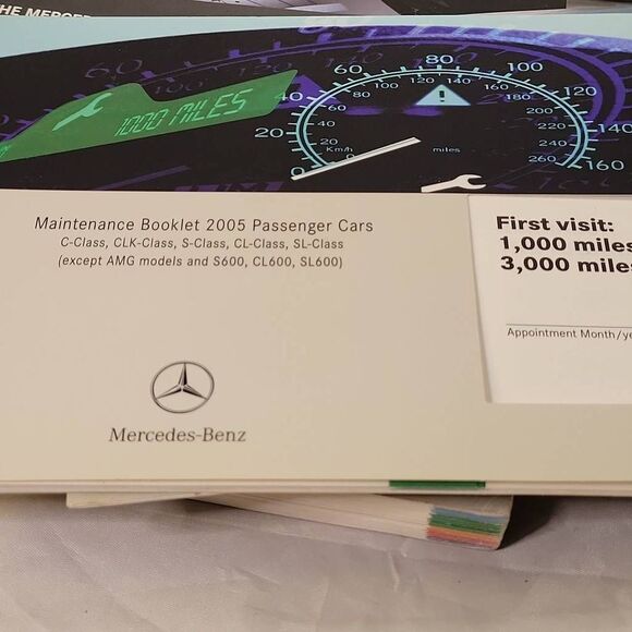 Mercedes-Benz 2005 C-Class Sedan Operator Manual C 230 C 240 C320 car Owner Book - Picture 7 of 16